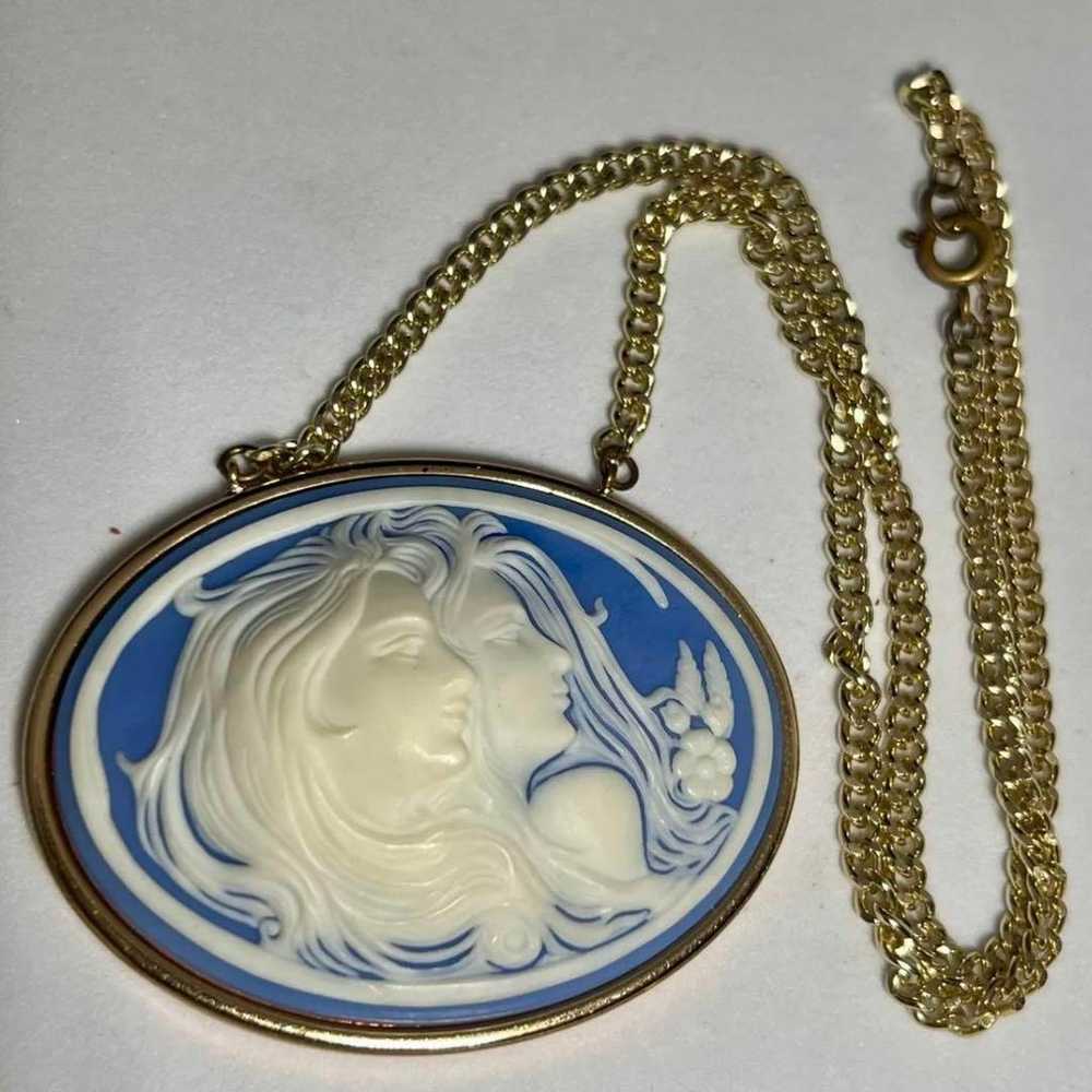 Vintage WEST GERMANY Cameo Pendant Necklace - image 7