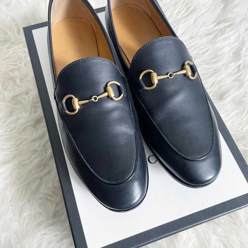 Gucci Jordaan leather flats - image 10