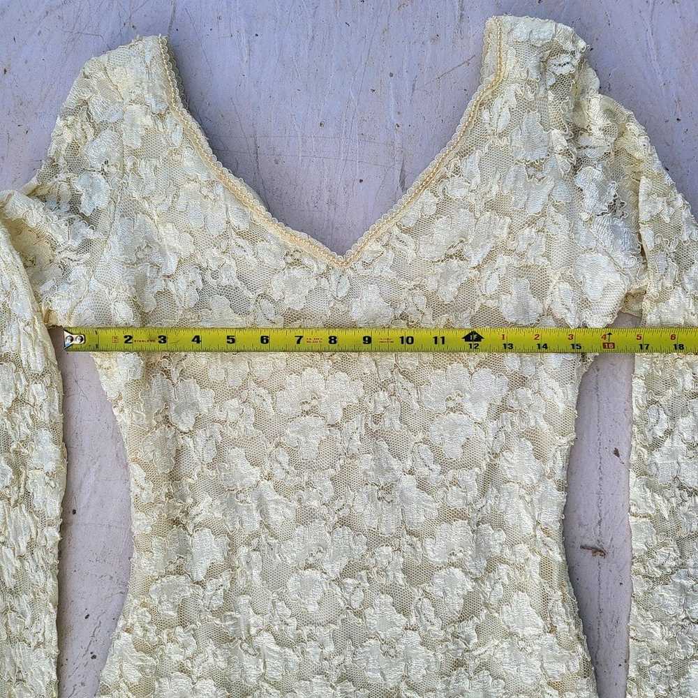 Vintage Molly Malloy Ivory/Cream Body Con Lace Dr… - image 2