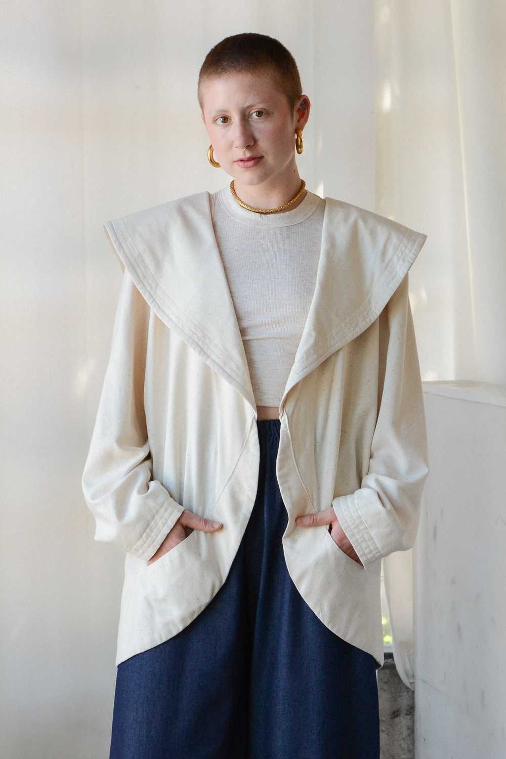 Curvy Oversized Collar Raw Silk Jacket - image 5