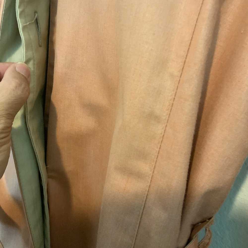 Vintage Trenchcoat 70s or 80s Peachy Salmon - image 6