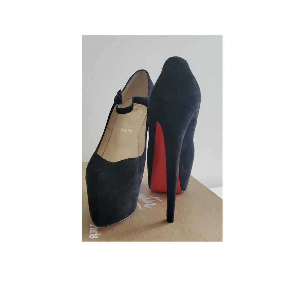 Christian Louboutin Daffodile velvet heels - image 5