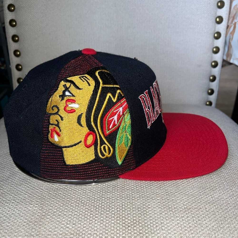 Vintage Chicago Blackhawks Laser Center Ice Sport… - image 2