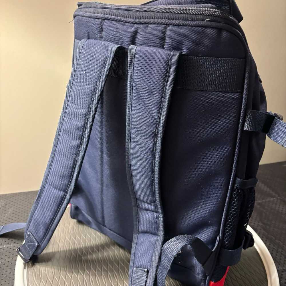 Vintage Tommy Hilfiger backpack in excellent cond… - image 3