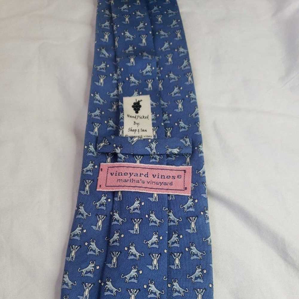 Vineyard Vines Wall Street Bull And Bear Neck Tie - image 2