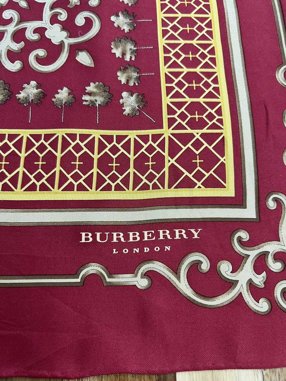 Burberry Burberry London silk scarf - image 5