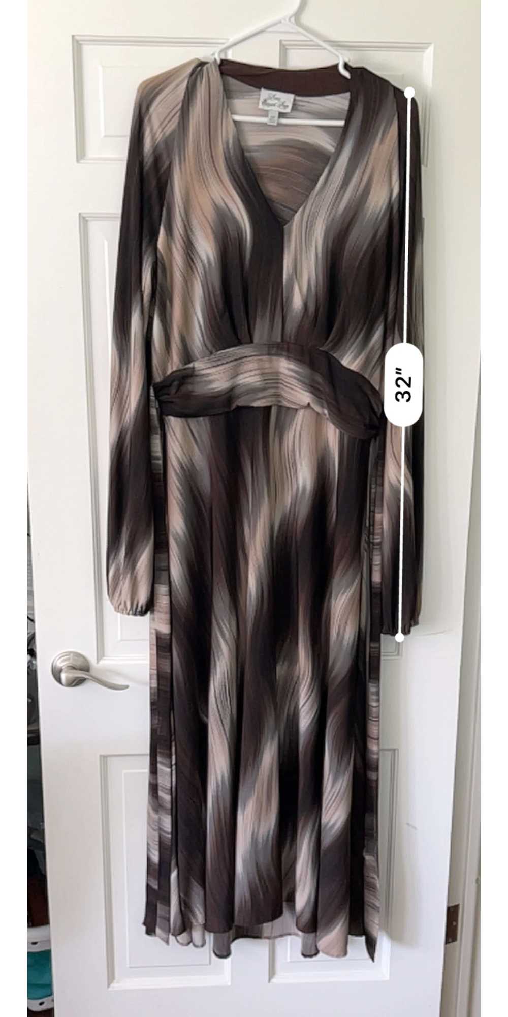 Tall Size Long Dress - image 4