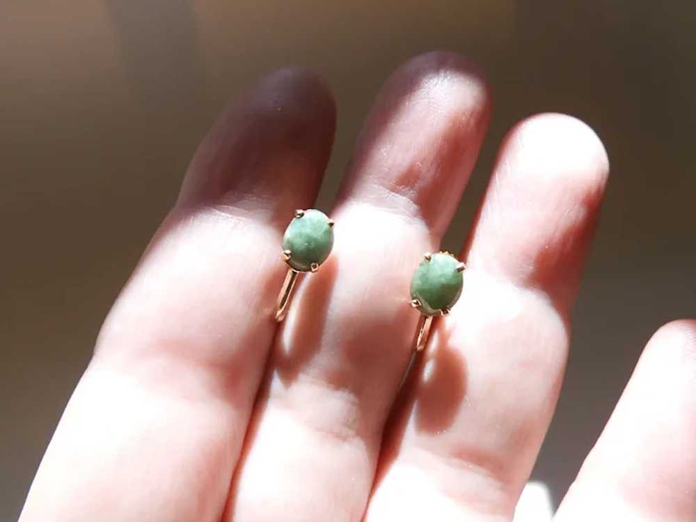 Antique 14K Gold Nephrite Jade Screwback Earrings - image 3