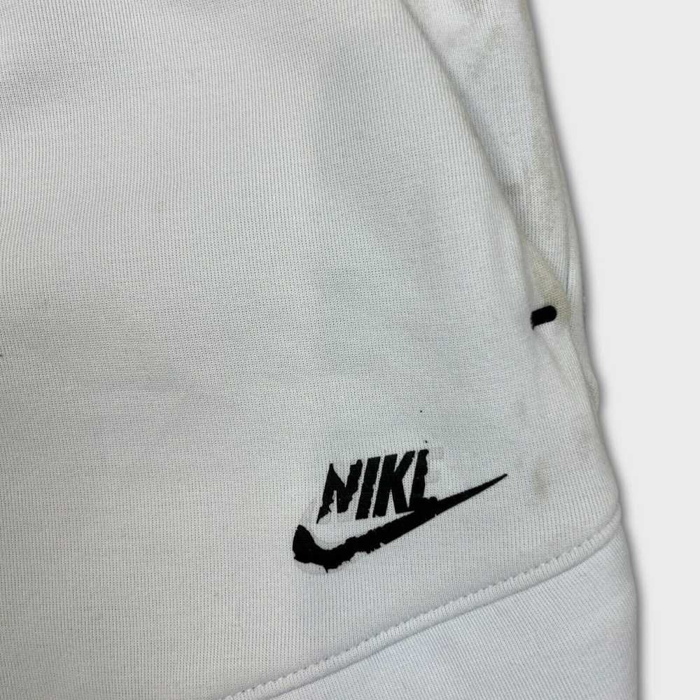 Nike × Streetwear × Vintage Nike Sportswear Sweat… - image 2