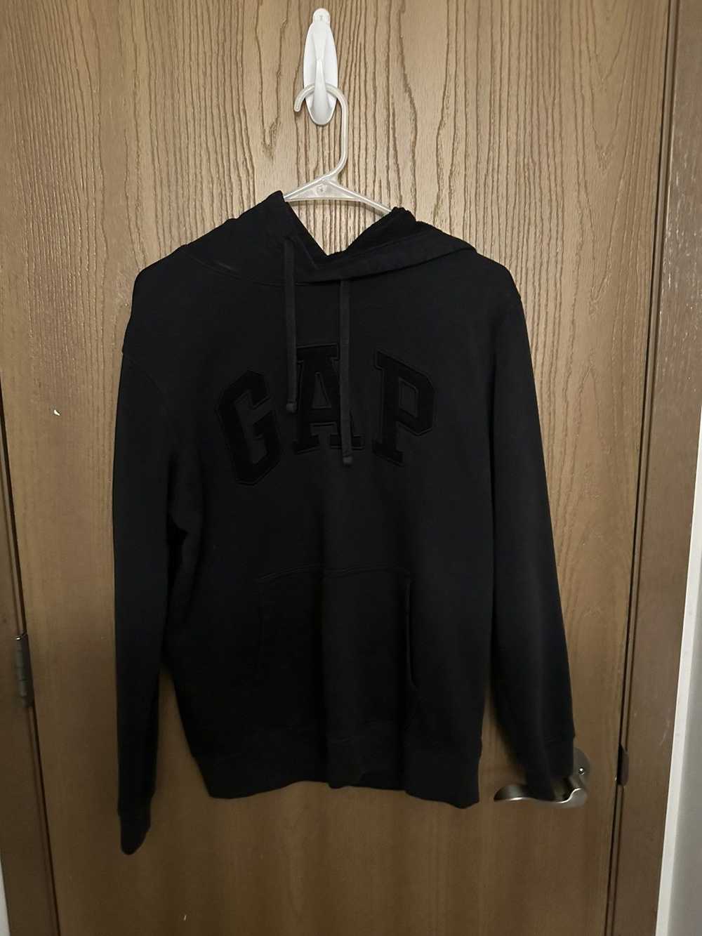 Gap gap hoodie - image 1