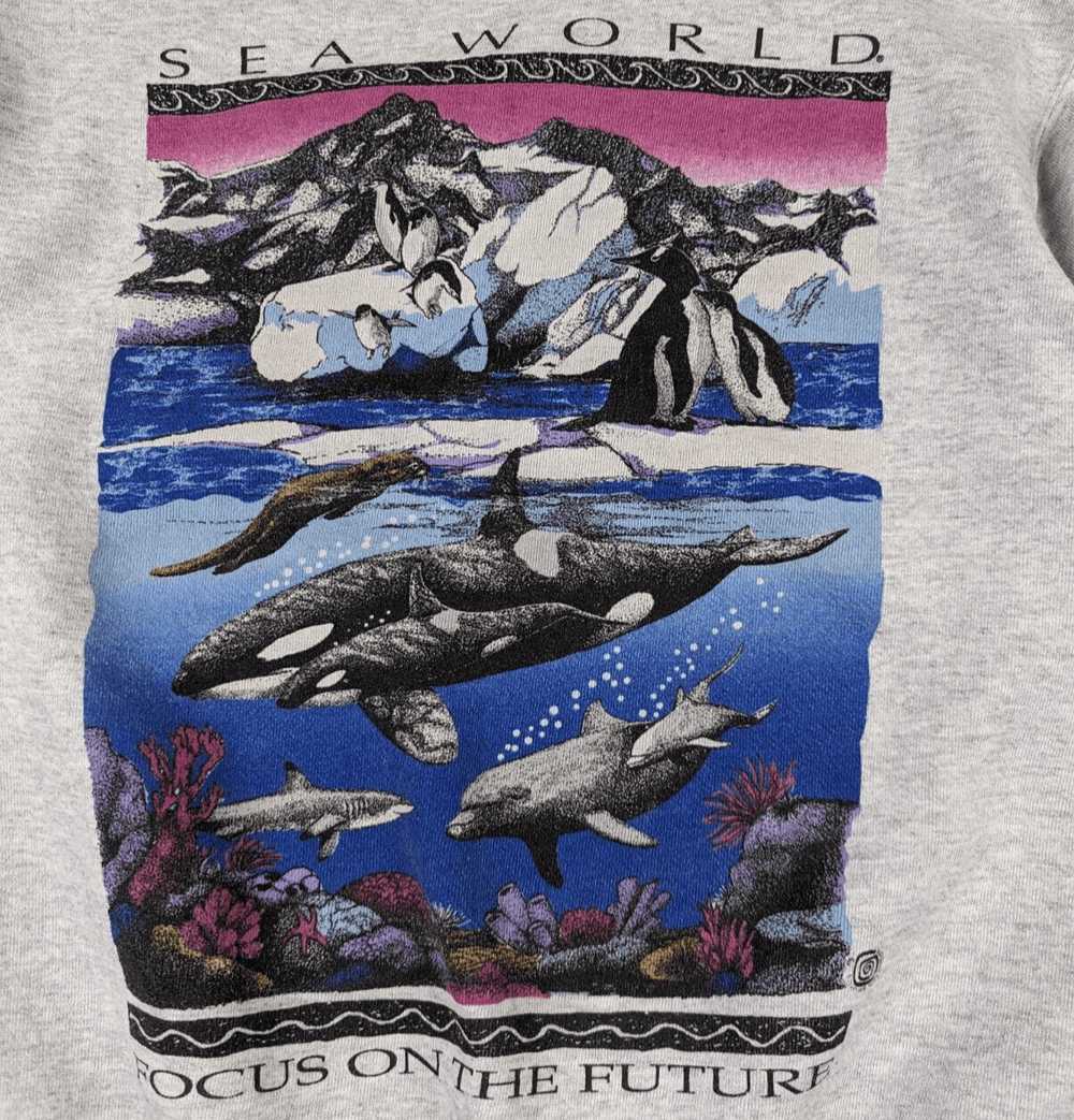 Tultex Vtg SeaworldOrca Killer Whales Crewneck Sw… - image 3