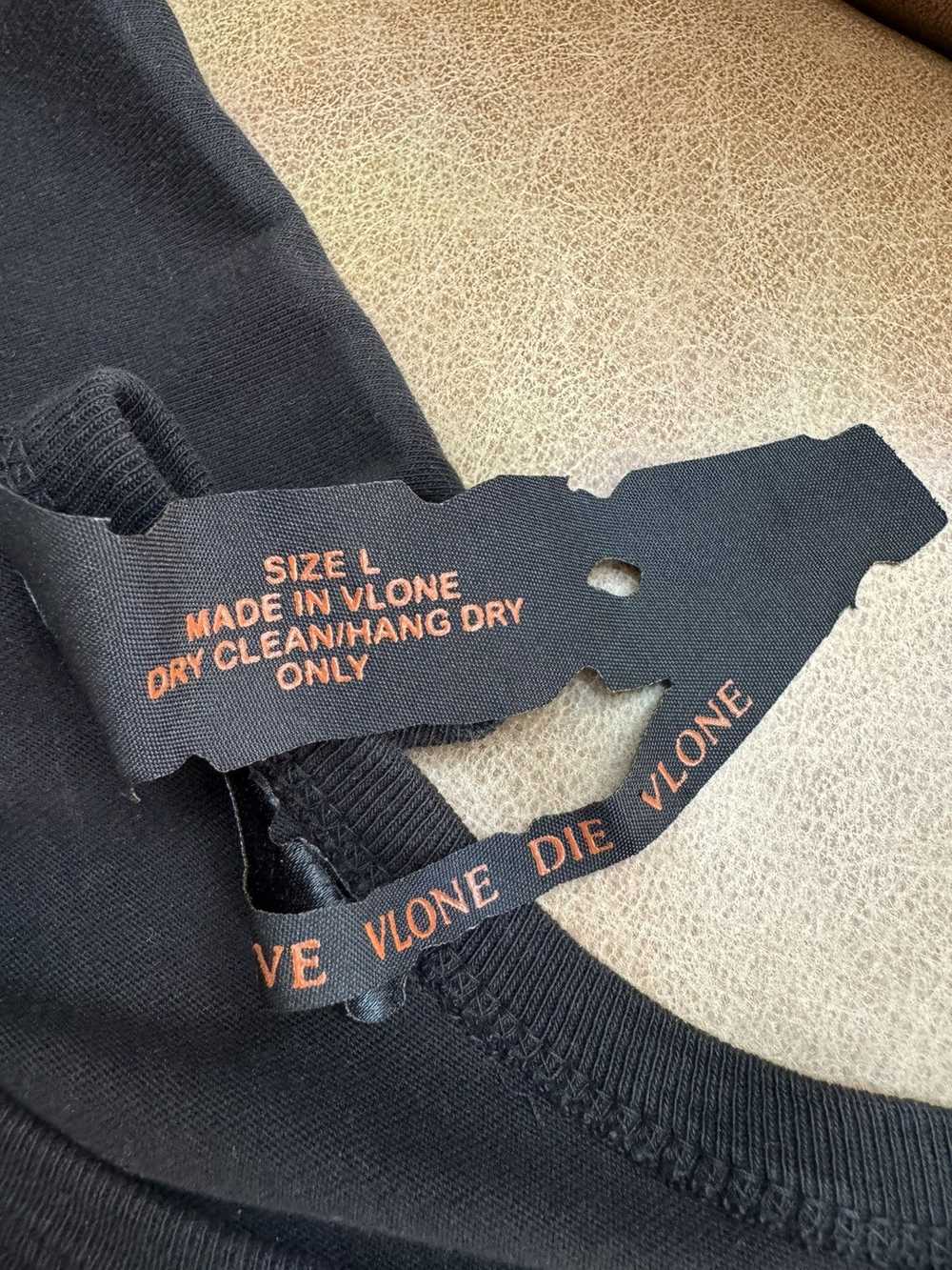 Vlone Vlone love tee - image 2