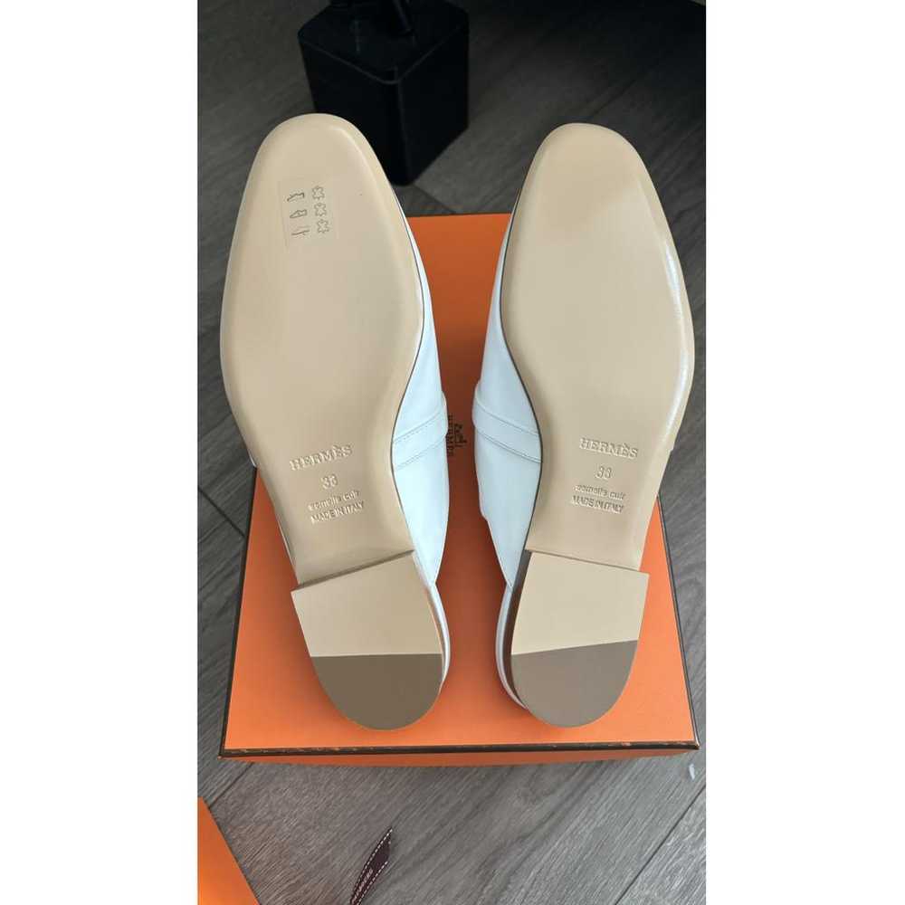 Hermès Oz leather mules & clogs - image 7