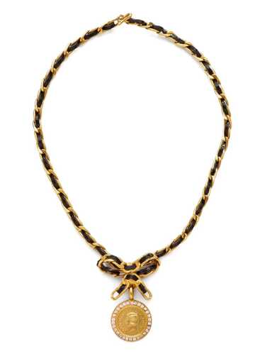 CHANEL Pre-Owned 1995 Mademoiselle profile pendan… - image 1