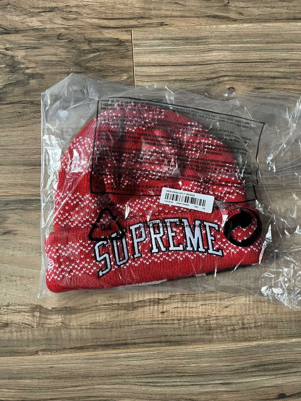 Supreme Supreme New Era Split Beanie - image 2