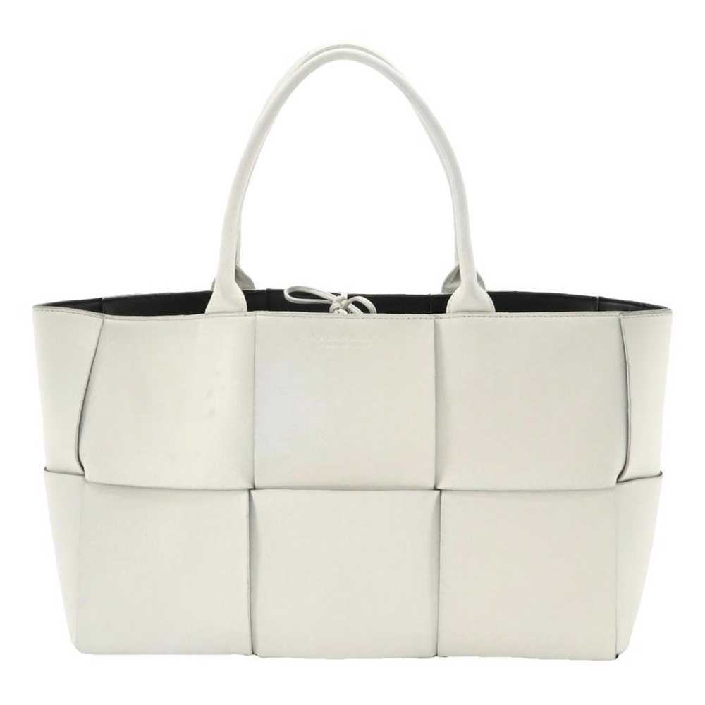 Bottega Veneta Arco leather tote - image 1