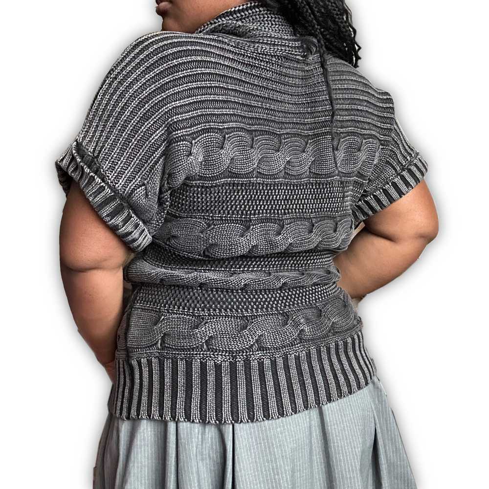 VTG Grungy Cable Knit Sweater (L) - image 3