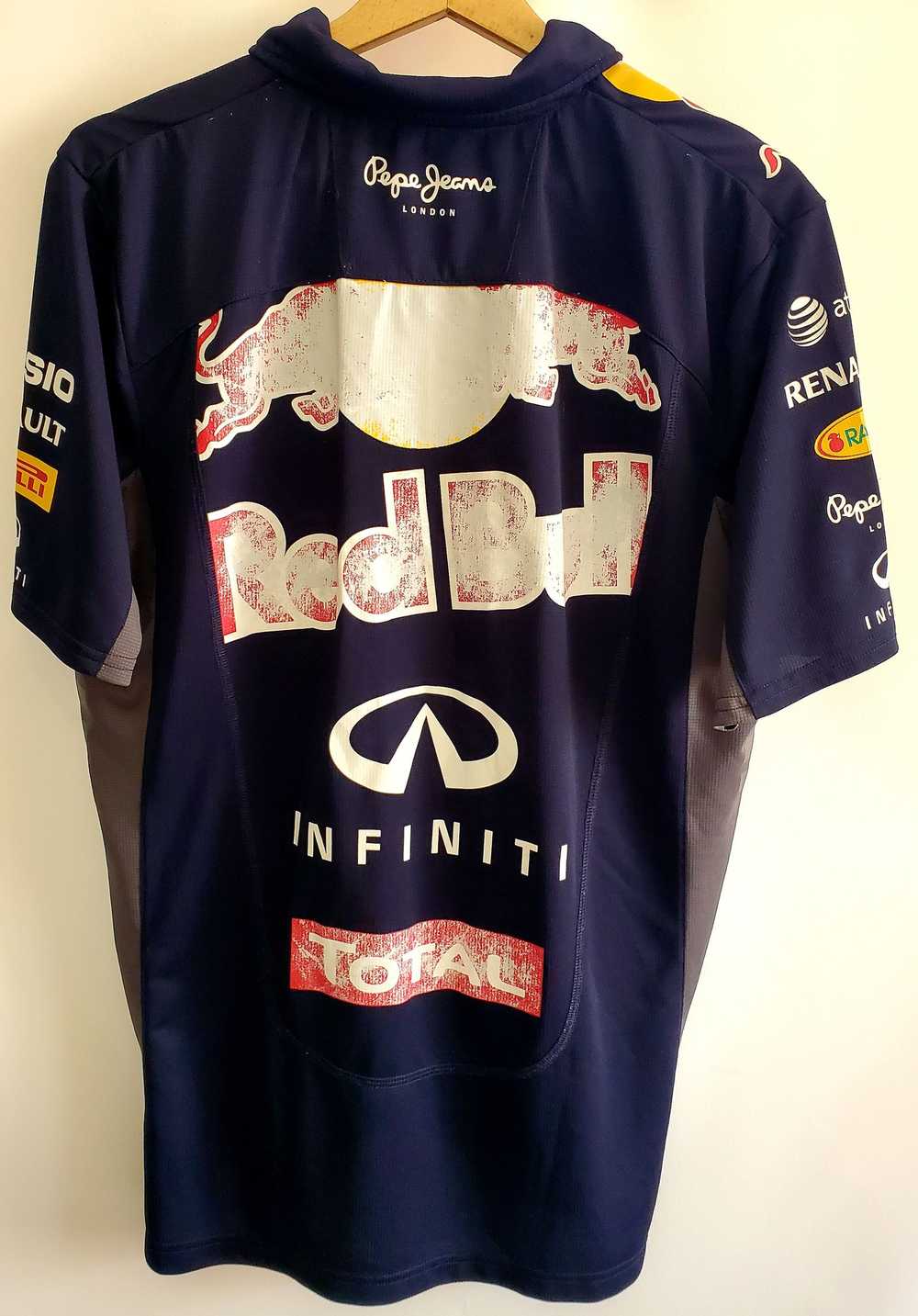 Racing × Red Bull × Streetwear Red Bull x Pepe Je… - image 6