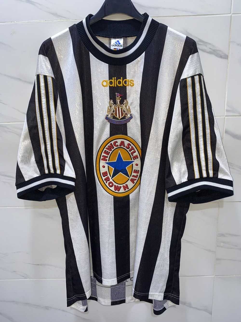 Adidas × Soccer Jersey × Vintage New castle 1997/… - image 1