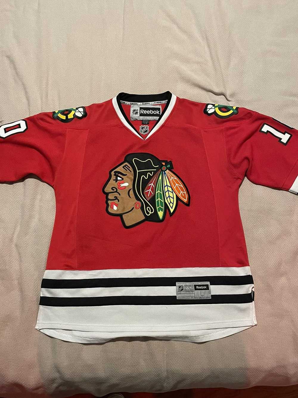 Reebok Chicago Blackhawks Patrick Sharp Jersey - image 1