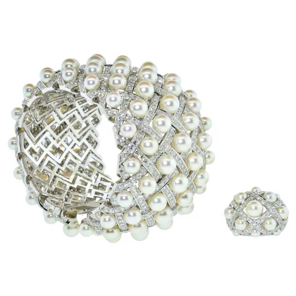 Chanel Matelasse Diamond & Pearl 18K Wide Bangle … - image 9