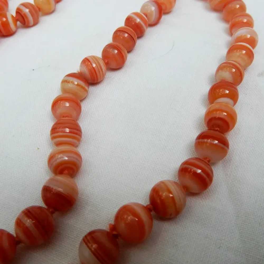 Vintage Exquisitely Banded Red Agate Necklace - image 7