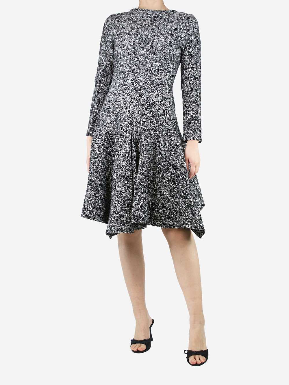 Alaia Black and white patterned midi dress - size… - image 3