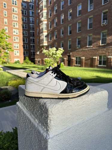 Nike 2007 nike dunk low tuxedo