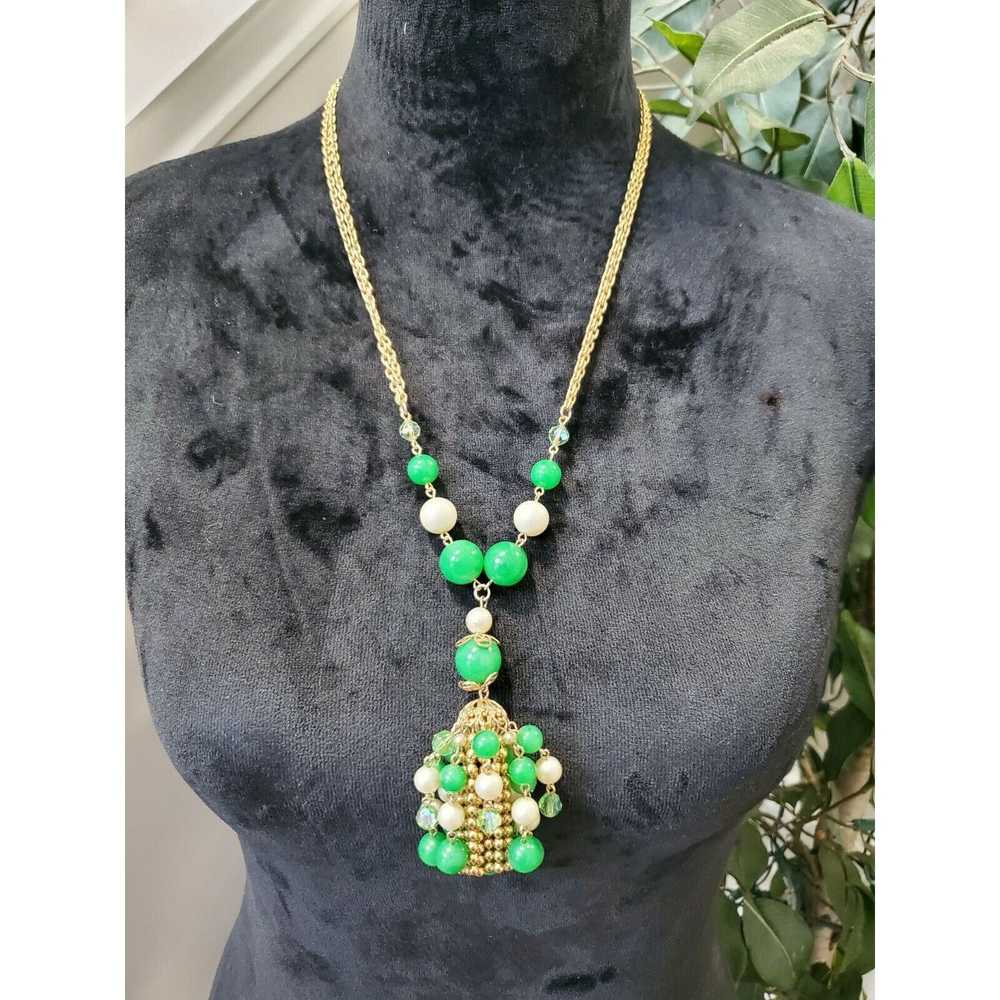 Unbrnd Green and White Pearl Beaded Necklace - image 9