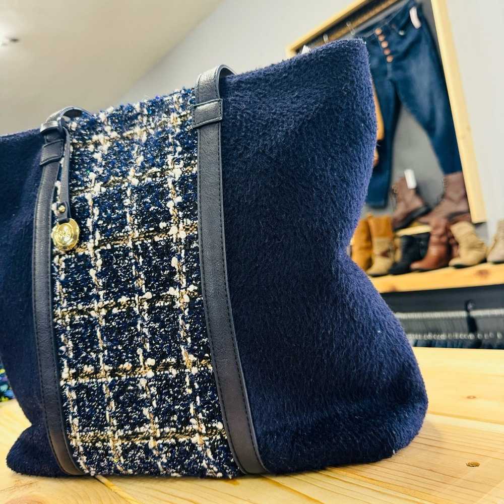 Coco & Carmen | Navy purse - image 3