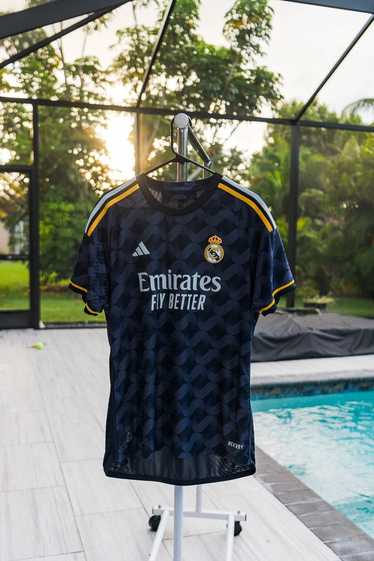 Adidas × Soccer Jersey 23/24 Real Madrid Away Bell