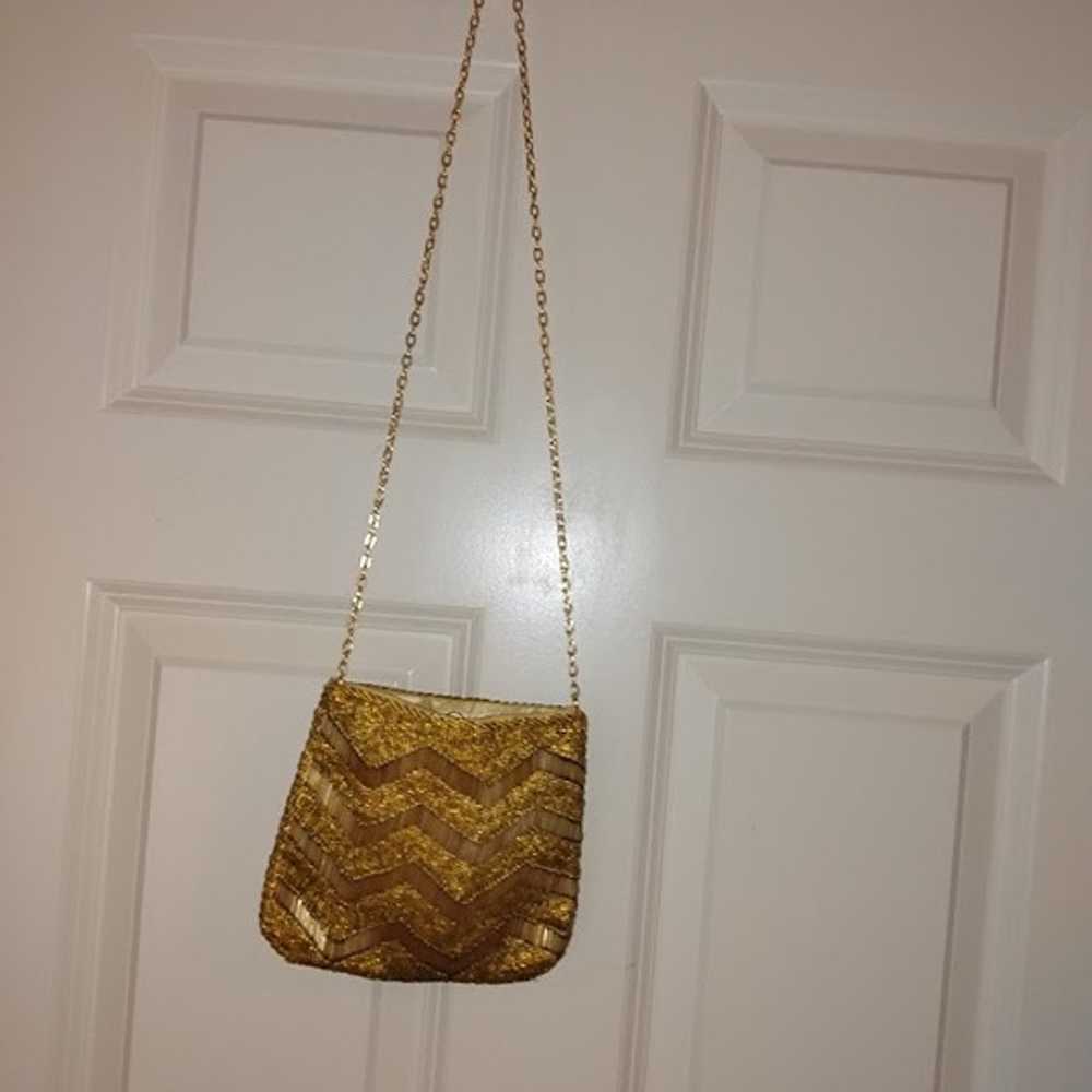 Vintage gold tone seed& tube beaded purse with sn… - image 1