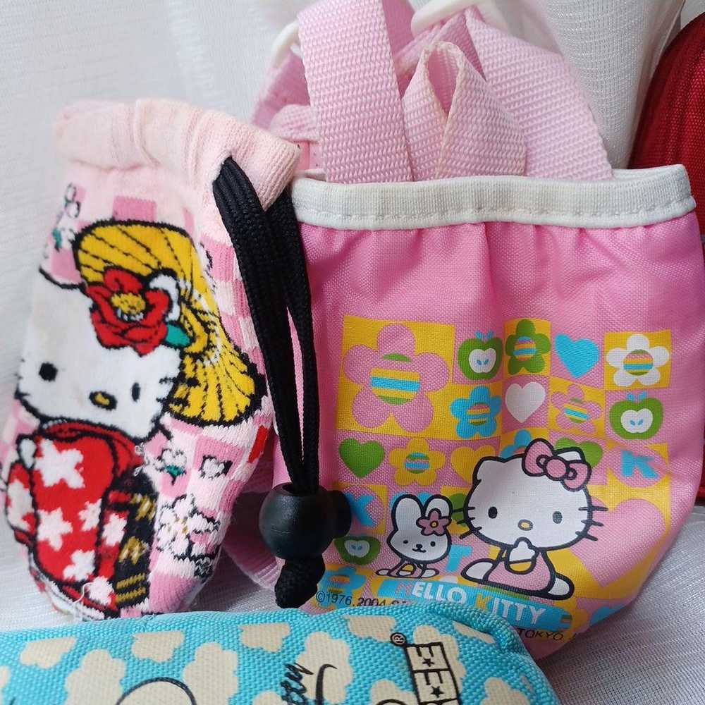 Hello Kitty pouch and others are bundled together… - image 4