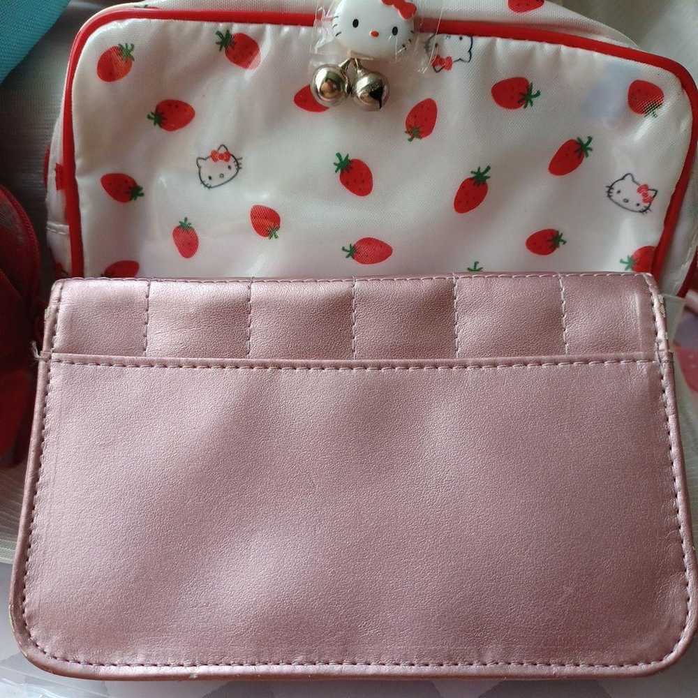 Hello Kitty pouch and others are bundled together… - image 7