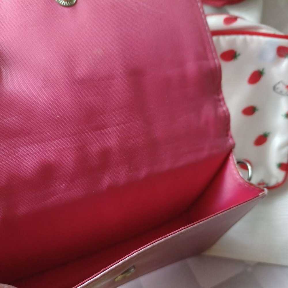 Hello Kitty pouch and others are bundled together… - image 9