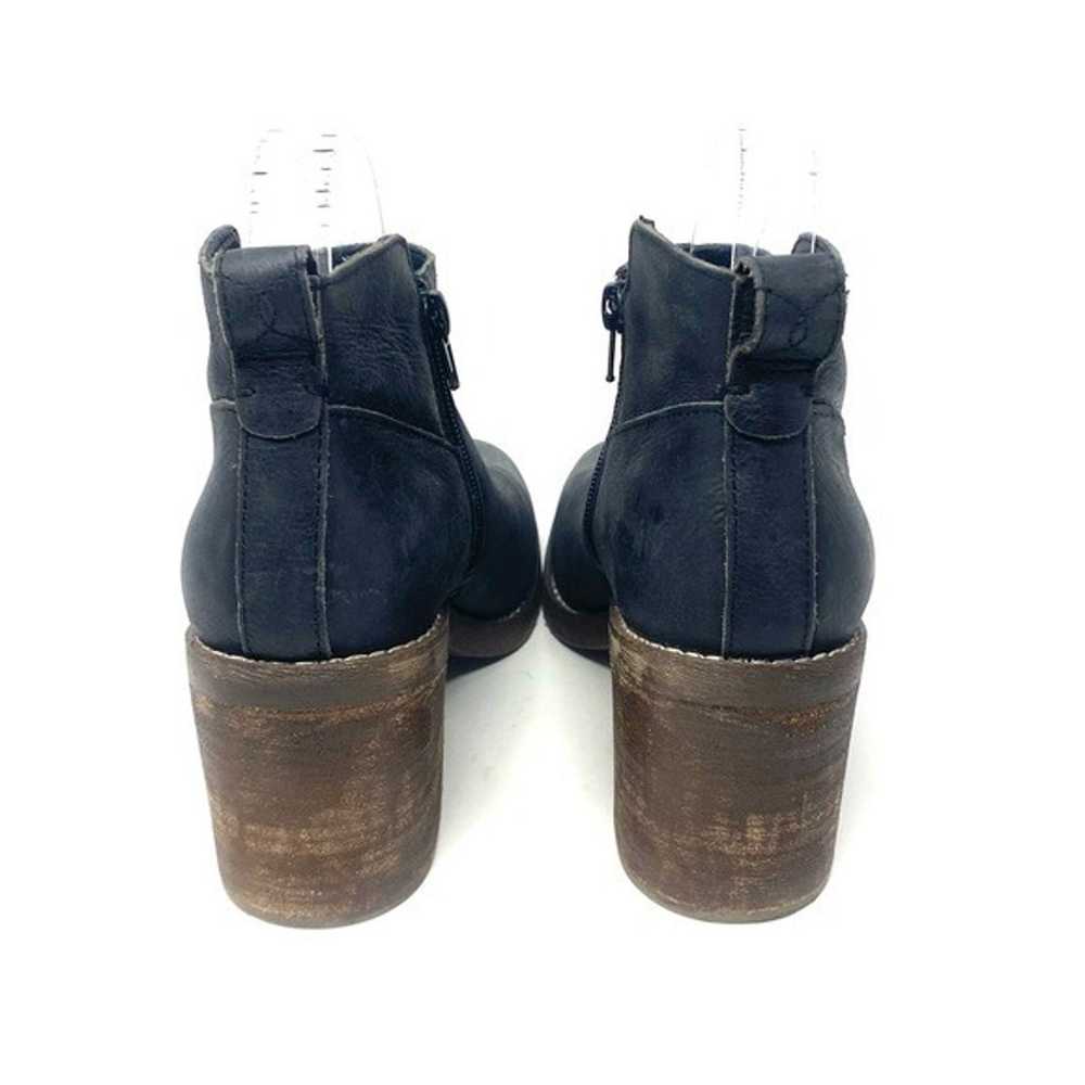 Crown Vintage Boots - image 6