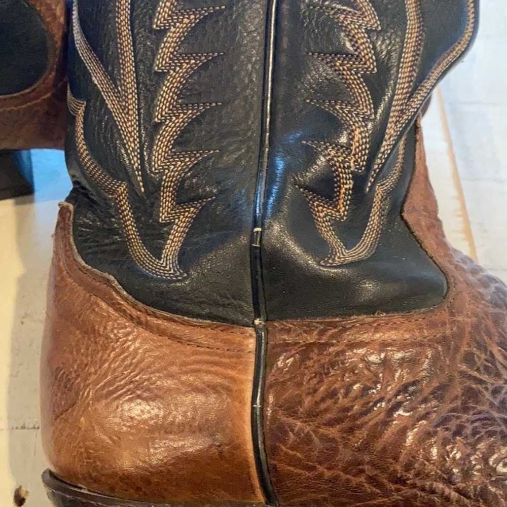 VINTAGE TONY LAMA 2 TONE LEATHER COWBOY BOOTS - image 3