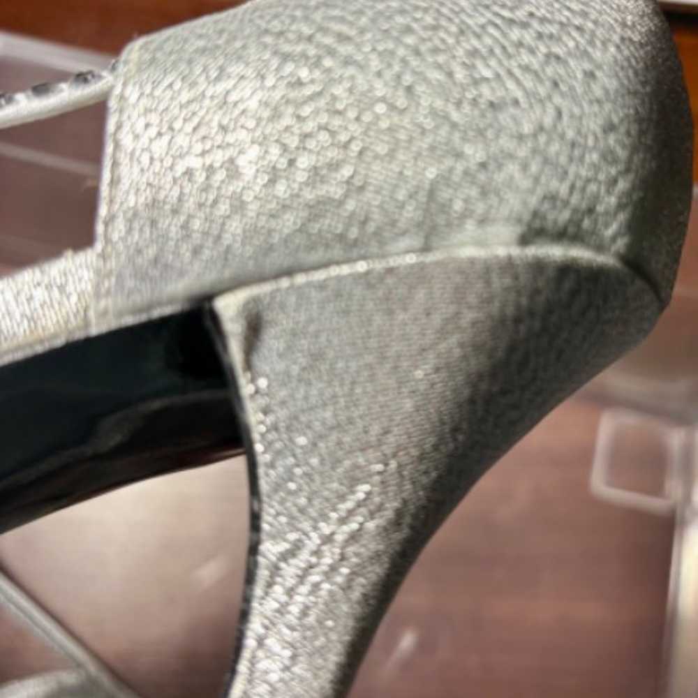 Silver kitten heels VINTAGE - image 8