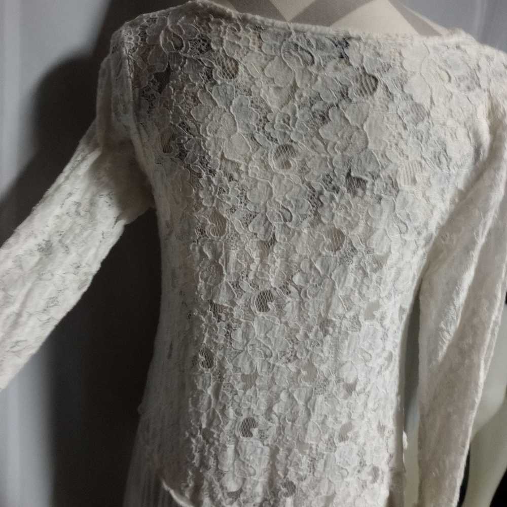 Size small lacy top asymmetrical - image 5