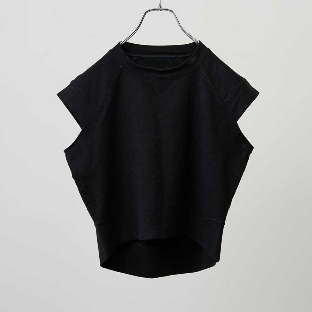 Excellent condition MM6 Maison Margiela sleeveles… - image 1