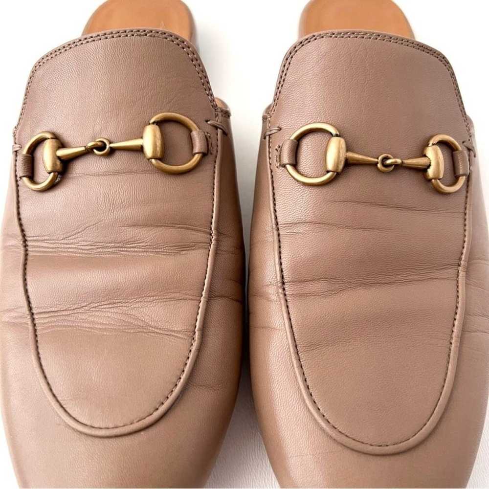 Gucci Princetown leather flats - image 9