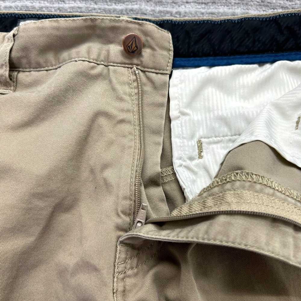 Volcom Volcom Shorts Size 34 Mens Chino Flat Fron… - image 2