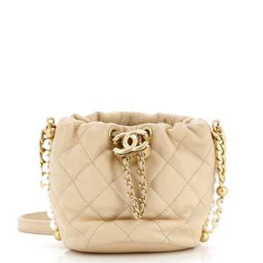 CHANEL About Pearls Bucket Bag Quilted Calfskin Mi