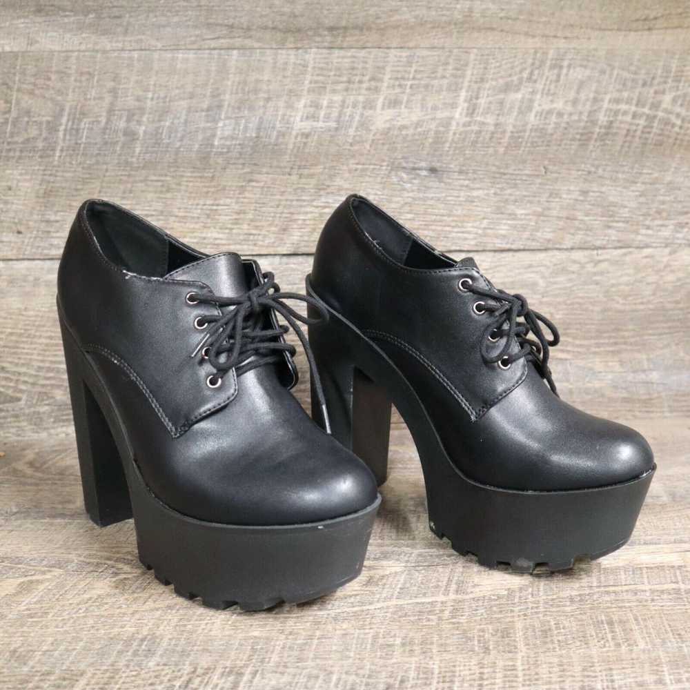 Vintage SODA Platform Boot Heels Lace Up Shearlin… - image 1