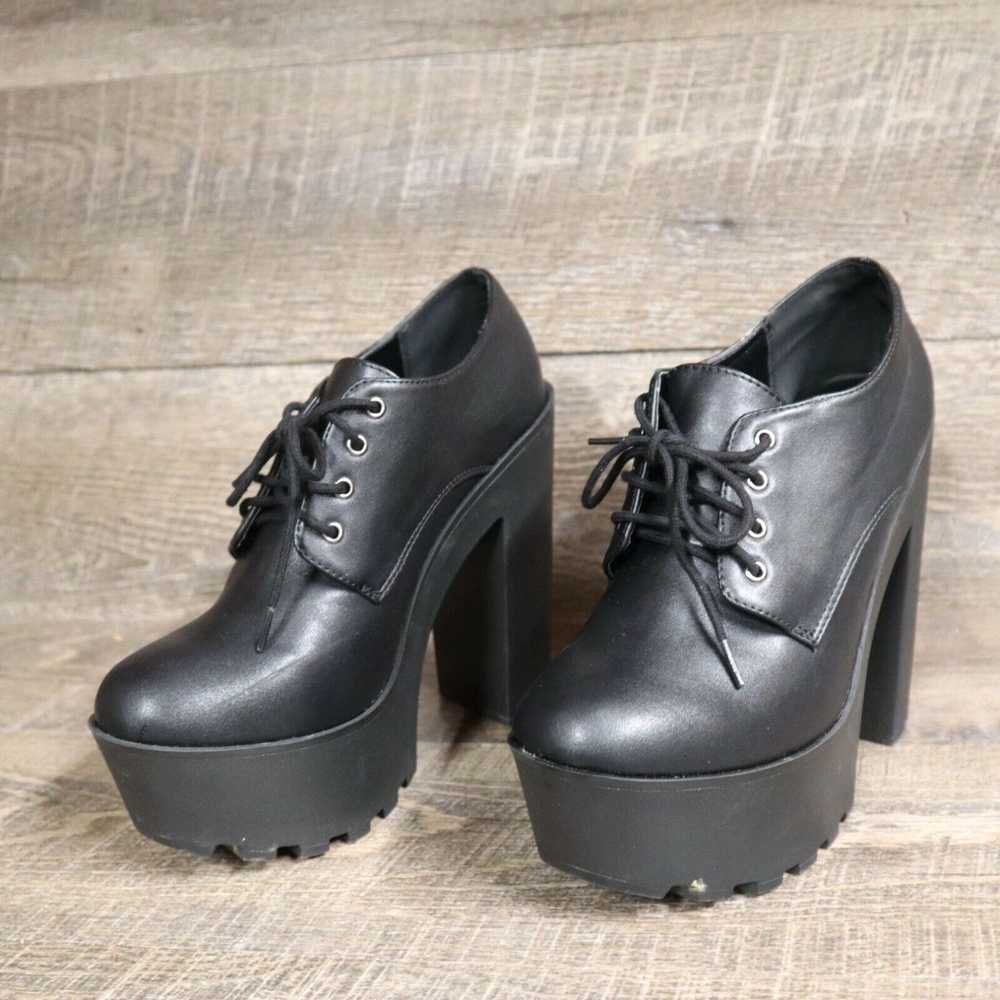 Vintage SODA Platform Boot Heels Lace Up Shearlin… - image 2