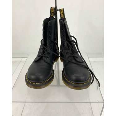 Dr. Martens Dr. Marten's 13512 Virginia Black Peb… - image 1