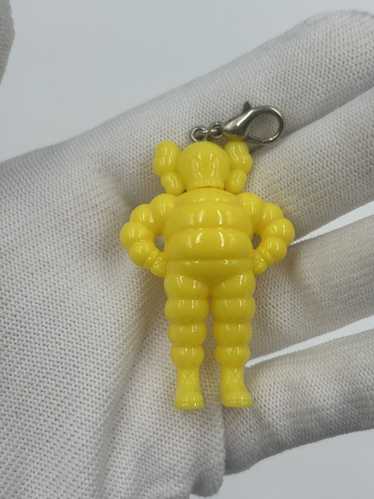 Kaws Kaws Chum Keychain Yellow Figure