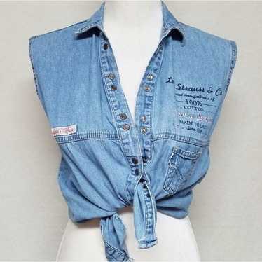 Vintage 96 Levi's Raw Cut Sleeveless Chambray Top - image 1