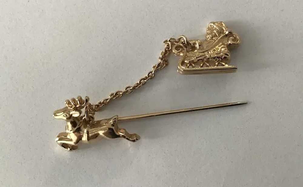 Vintage Avon Gold Tone Santa Sleigh and Reindeer … - image 5