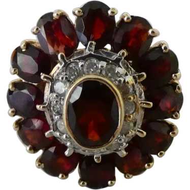 14k Garnet & Diamond Ring